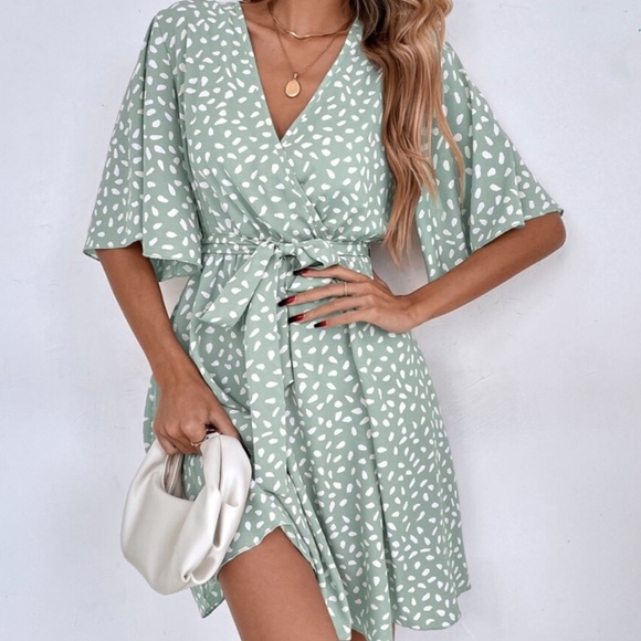 Boho dot print flounce sleeve belted dress - Picture 10 of 11